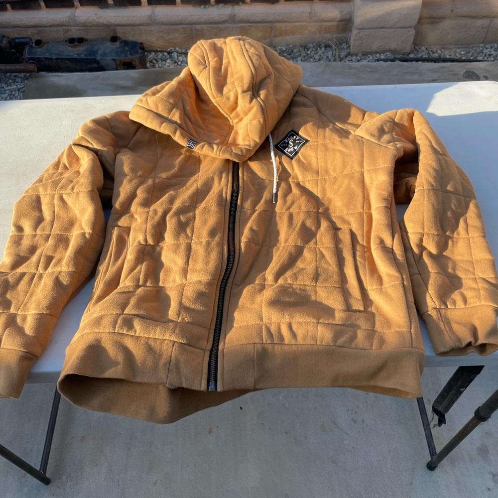 Salty Crew jacket with hood. M.
